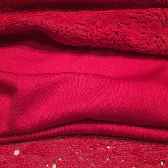 Woman’s red lace over red top with butterfly sleeves - Picture 6 of 8